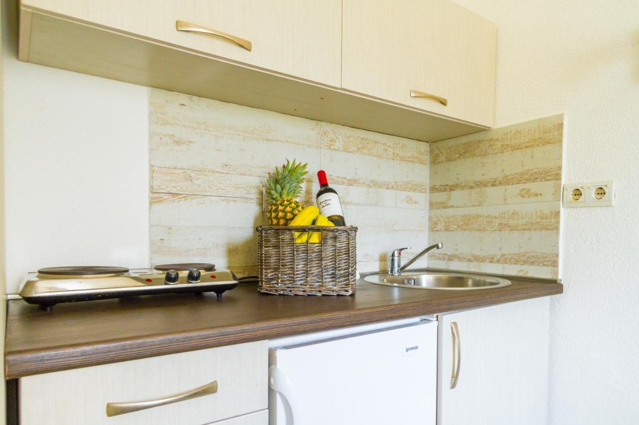 Belane Apartments Tivat Eksteriør bilde